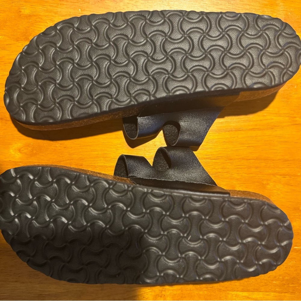 Men’s Sparta Style Sandals - Picture 3 of 3